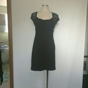 Laundry by Shelli Segal lace black dress